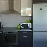 Vourkari House *